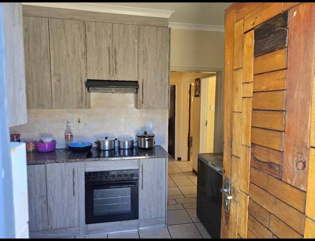 2 BEDROOM HOUSE FOR SALE IN SASOLBURG CENTRAL